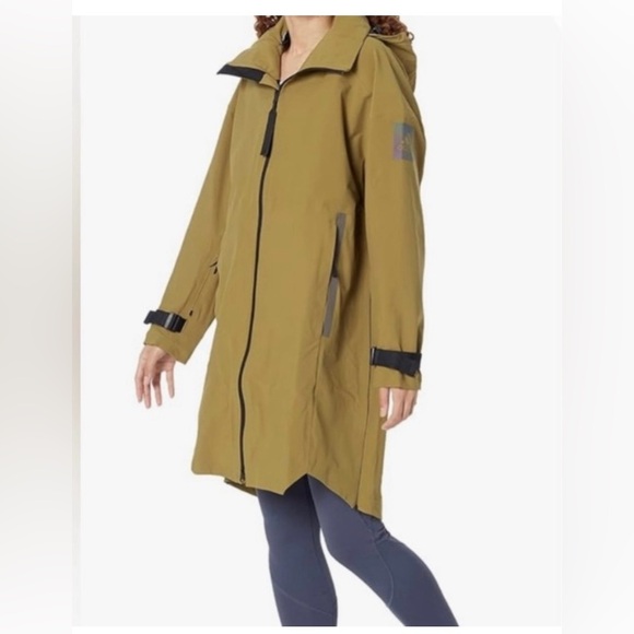 MYSHELTER RAIN.RDY CAPE （Adidas Terrex Men CT MYSHELTER